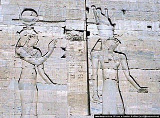 Philae - chrám bohyně Eset (Egypt)