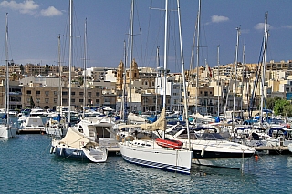 Přístav jacht ve Ta' Xbiex (Malta)