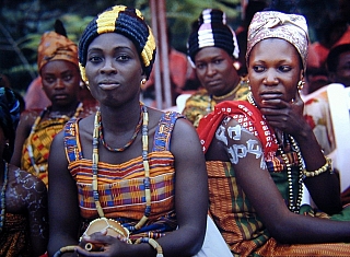 Ženy na slavnosti (Ghana)