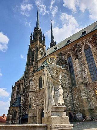 Katedrála svatých Petra a Pavla na Petrově (Brno - Česká republika)