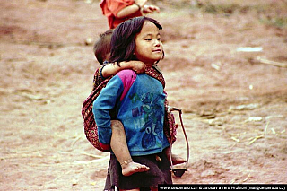 Vesnice kmene Akha (Laos)