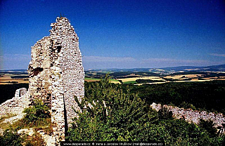 Hrad Čachtice (Slovensko)