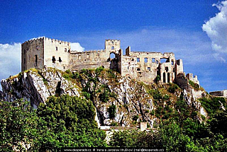 Hrad Beckov (Slovensko)