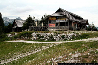 Bohinjské jezero (Slovinsko)