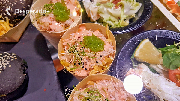 Tržiště Mercado de San Miguel v Madridu (Španělsko)