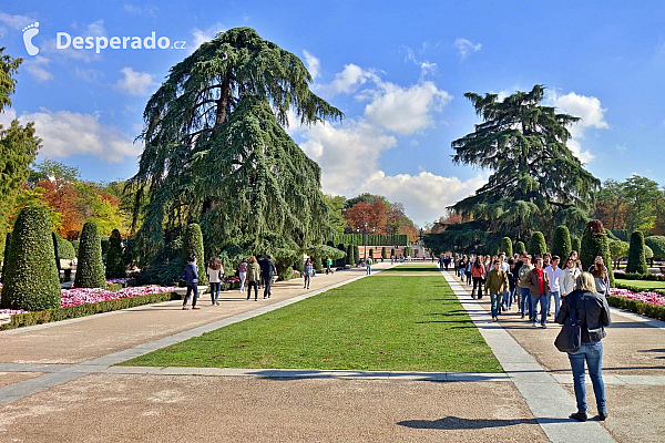 El Retiro Park v Madridu (Španělsko)