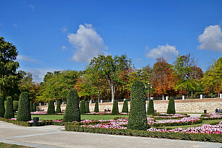 El Retiro Park v Madridu (Španělsko)