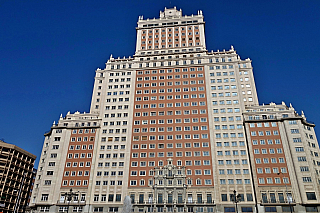 Edificio España v Madridu (Španělsko)