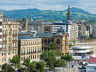 San Sebastian láká gurmány i milovníky opalování