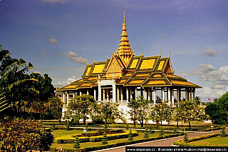 Královský palác v Phnompenh (Kambodža)