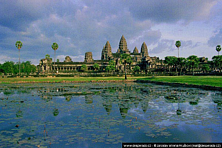 Chrámový komplex Angkor (Kambodža)