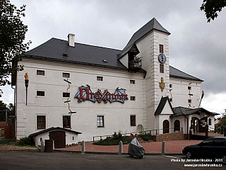 Strašidelný zámek DraXmoor v obci Dolní Rožínka (Česká republika)