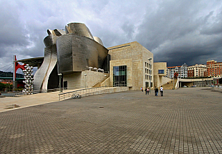 Guggenheimovo muzeum v Bilbao (Baskicko - Španělsko)