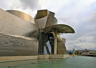 Guggenheimovo muzeum v Bilbao (Baskicko - Španělsko)