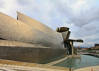 Guggenheimovo muzeum v Bilbao (Baskicko - Španělsko)