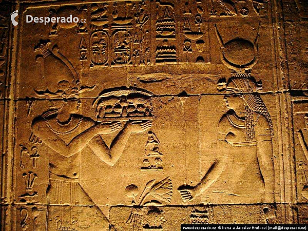 Philae - chrám bohyně Eset (Egypt)