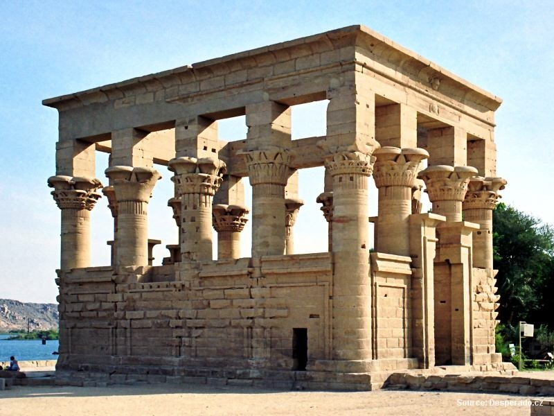 Philae - chrám bohyně Eset (Egypt)