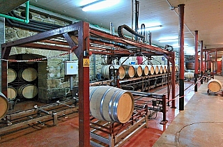 Vinařství Bodegas Bilbaínas v Haro (Španělsko)