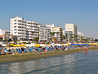 Larnaka - jedno z turistických center na Kypru