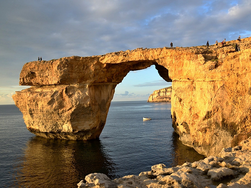 Azurové okno na ostrově Gozo (Malta)