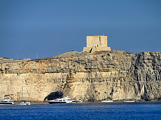 Comino – nejmenší obydlený ostrov Malty