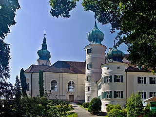 Zámek Artstetten u údolí Wachau (Rakousko)