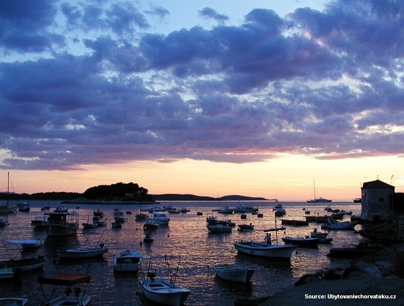 Ostrov Hvar (Chorvatsko)