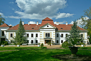 Zámek Szechenyiů v Nagycenk (Maďarsko)