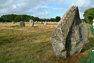 Neolitické megality v Carnacu (Bretaň - Francie)