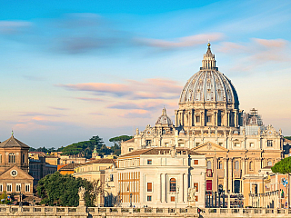 Bazilika svatého Petra neboli Vatikánská bazilika (Itálie)