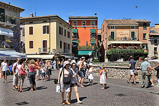 Sirmione na Lago di Garda (Itálie)