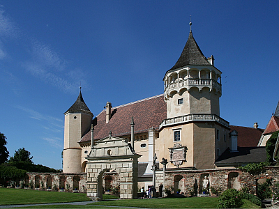 Renesanční zámek Rosenburg (Dolní Rakousy - Rakousko)