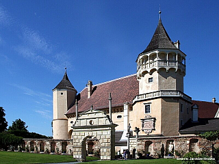 Renesanční zámek Rosenburg