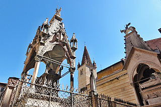 Piazza dei Signori ve Veroně (Itálie)