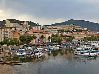 Ajaccio - rodiště Napoleona Bonaparte