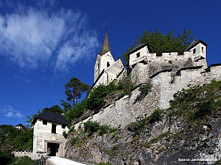 Hrad Hochosterwitz, kreslená Sněhurka a Walt Disney