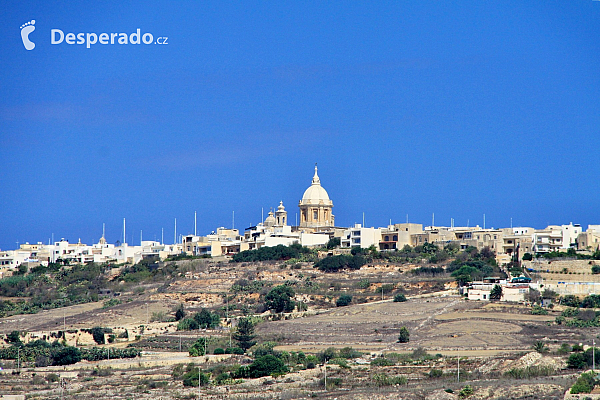 Přístavní městečko Mgarr na ostrově Gozo (Malta)