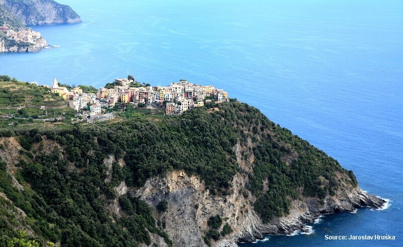 Pobřeží Cinque Terre (Itálie)