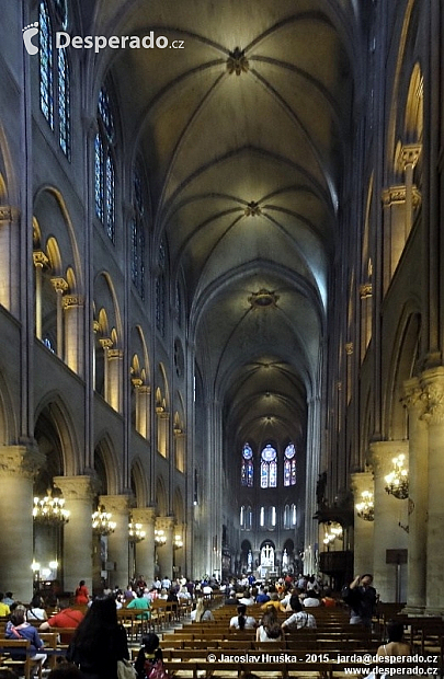 Katedrála Notre Dame v Paříži (Francie)