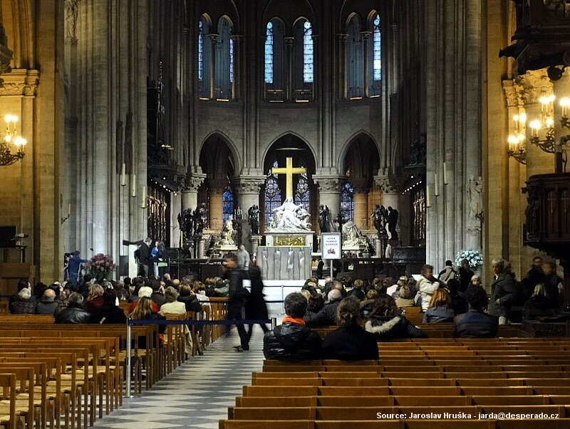 Katedrála Notre Dame v Paříži (Francie)