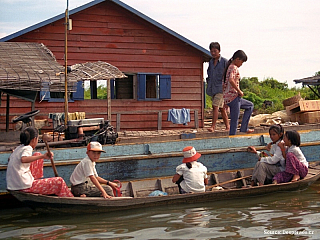 Tonlé Sap - život na Velkém jezeře