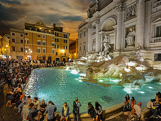 Nejkrásnější fontánou v Římě je Fontana di Trevi