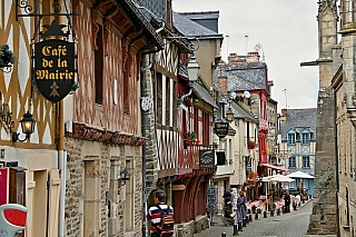 Městečko Josselin v Bretani (Francie)