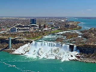 Niagarské vodopády (Kanada)