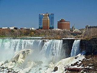 Niagarské vodopády (Kanada)