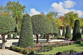 Buen Retiro Park v Madridu (Španělsko)