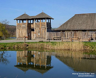 Archeoskanzen v obci Modrá (Česká republika)