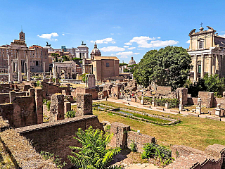 Forum Romanum v Římě (Itálie)