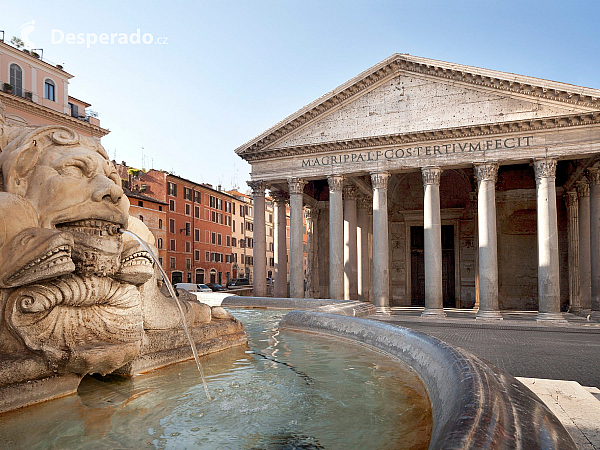 Pantheon v Římě (Itálie)