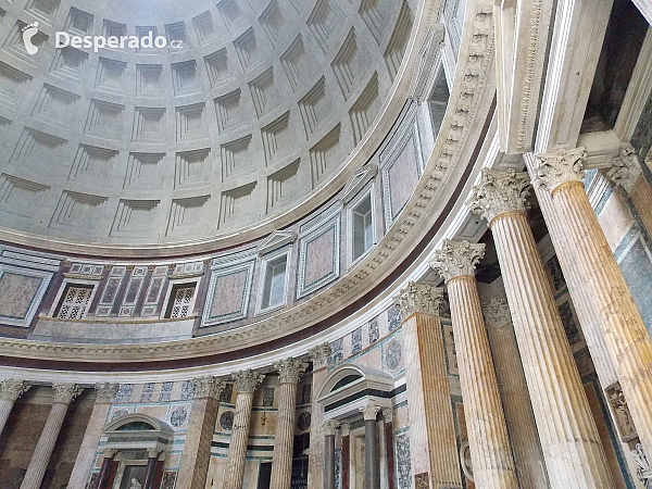 Pantheon v Římě (Itálie)